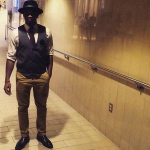 Meet Nas, your Posher!